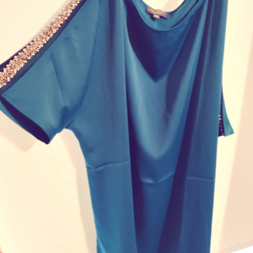 The Limited Short Sleeve Crystal Beaded Blouse L